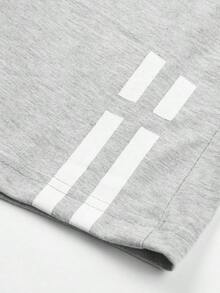 2pcs/Set Men's Unique Striped Print Summer Outfit, Including Round Neck Short Sleeve T-Shirt And Drawstring Shorts With Pockets - Light Grey - View 8