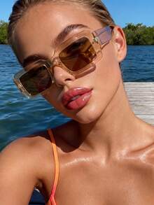 1 Pair Unisex Square Champagne Sunglasses, Suitable For Elegant Parties, Daily Wear, Travel, Driving, Beach, And An Essential Versatile Item For Women In Autumn/Winter, Suitable For Business And Casual Occasions, Also An Ideal Gift For Summer Beach Vacation And Outdoor Activities. - Champagne - View 5