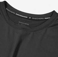Skechers Nueva camiseta deportiva de manga corta de verano para hombre, ligera y transpirable. - Negro - Ver 3