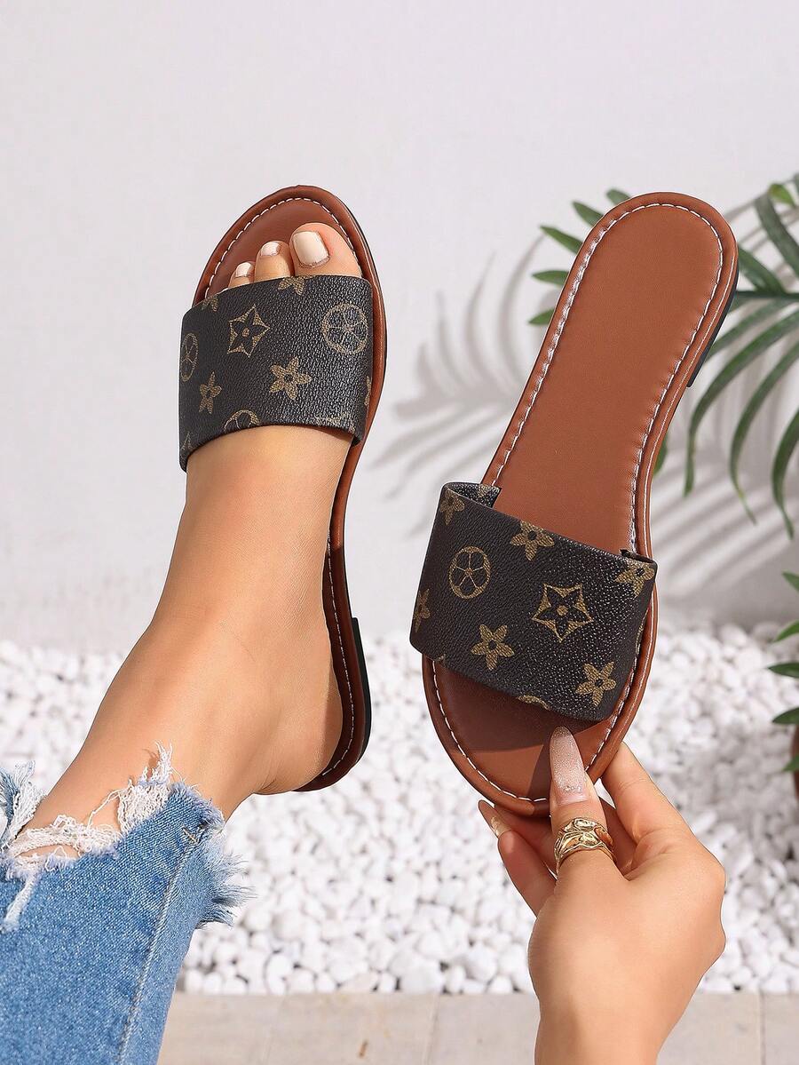 Women's H-Shaped Slippers, Casual Roman Style, Comfortable Low Heel With Embossed Design, Beach Key French Flat Sandals - Brown - View 1