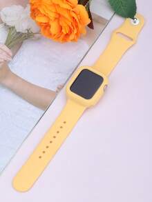 二合一运动硅胶表带和表壳，兼容 40mm、41mm、42mm、44mm、45mm、46mm 和 49mm 尺寸。柔软舒适的铆钉硅胶表带和灵活的开放式保护壳，兼容 Ultra/11/10/9/8/7/6/5/4/SE 型号。男女通用智能手表表带和表壳套装 - 矽膠錶帶+錶殼-奶黃色 - 查看 8
