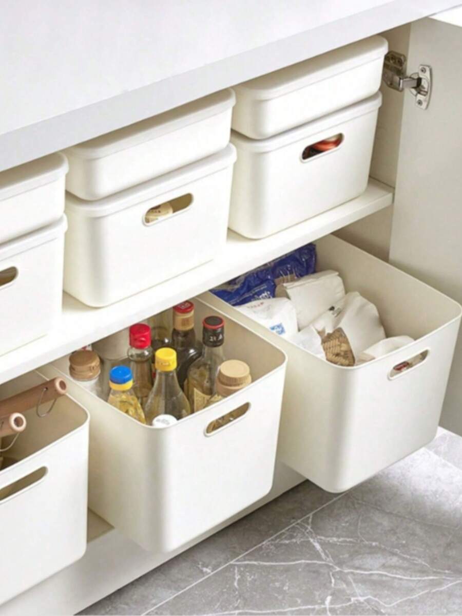 这款白色塑料收纳盒为单件装，可用于整理卧室、客厅、书房、宿舍和衣柜中的衣物、玩具、零食、饮料和玩偶等物品。它有助于保持物品防尘防潮。 - 白色 - 查看 1