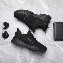 Tenis de hombre de moda casual, zapatos para hombre ligeros y cómodos fabricados en material PU y malla transpirable, tenis para hombre con suela gruesa antideslizante y diseño de cordones, calzado deportivo versátil con amortiguación suave, sneakers resistentes al desgaste de estilo urbano y elegante para caminar con flexibilidad y confort diario. - Negro - Ver 10