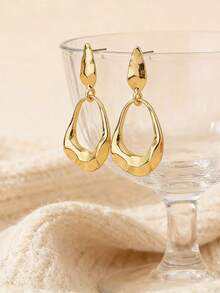 1对极简主义金属几何无限符号水滴耳环，适合女性日常佩戴，也适合度假、情人节、开斋节、母亲节等场合作为珠宝礼物。 - 金黃色 - 查看 5