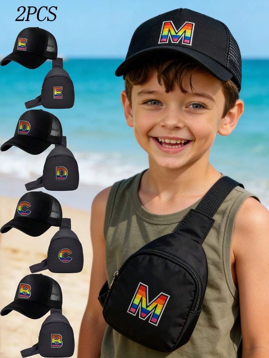 Set de 2 piezas de gorra de béisbol con malla con letra y mochila para niños, gorra deportiva transpirable con protección solar y correa ajustable, bolsa de cintura y bolso cruzado para viaje para niños de 3 a 12 años - Negro - Ver 1