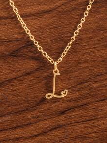 1件装26字母设计心形吊坠项链，母亲节礼物，送朋友的礼物 - 款式1 - 查看 3