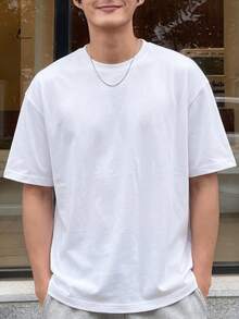 Alien Cartoon Print White Short-Sleeved T-Shirt, 100% Cotton, Men's, Cute, Street Style, Domestic Shipping. Men's Summer Top, One Men's Short-Sleeved T-Shirt. Made Of Pure Cotton. Regular Length. Comfortable To Wear And Machine Washable. - White - View 2