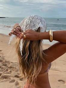 1 pieza Bufanda de encaje de ganchillo elegante y vintage para mujer, diadema bohemia blanca y negra, pañuelo para la cabeza de vacaciones, chal para los hombros, bufanda calada para el cuello y accesorio para atar bolsos, perfecto para primavera, verano y otoño. - Blanco - Ver 3