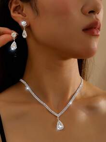 欧美时尚几何图案休闲铜质两件套首饰，适合新娘、伴娘、派对、摄影等场合，全年皆宜。 - 銀色 - 查看 1