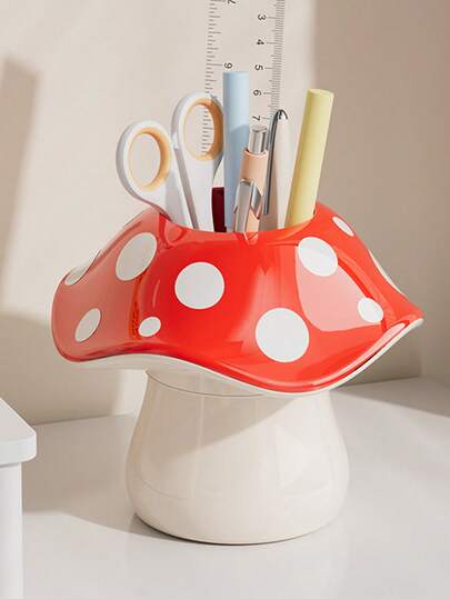 1pc Mushroom-Shaped Pen Holder, Resin Creative Desktop Pen Holder - Children's Day Gift, Student Stationery Storage Gadget (Red Top With White Dots / Brown Top With White Dots, Two Styles Available For Selection) With Scissors Slot And Large Capacity Pen Compartment. Simple And Cute Style Office And Study Essentials. Suitable For Study Room Tabletop, School Starting Gifts, Home Decoration And Warm Companionship Scenarios.