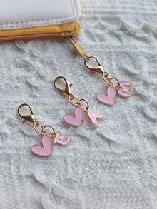 PC 可爱心形姓名首字母吊坠系列钥匙扣，26 个英文字母心形吊坠钥匙扣 - 彩色 - 查看 4