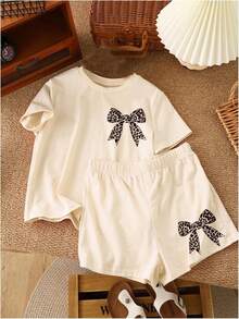 Girls 2 Piece Summer Outfit Cherry Bow Graphic Tee & Shorts Set Cute Casual Outfits - 多色米色 - 查看 2