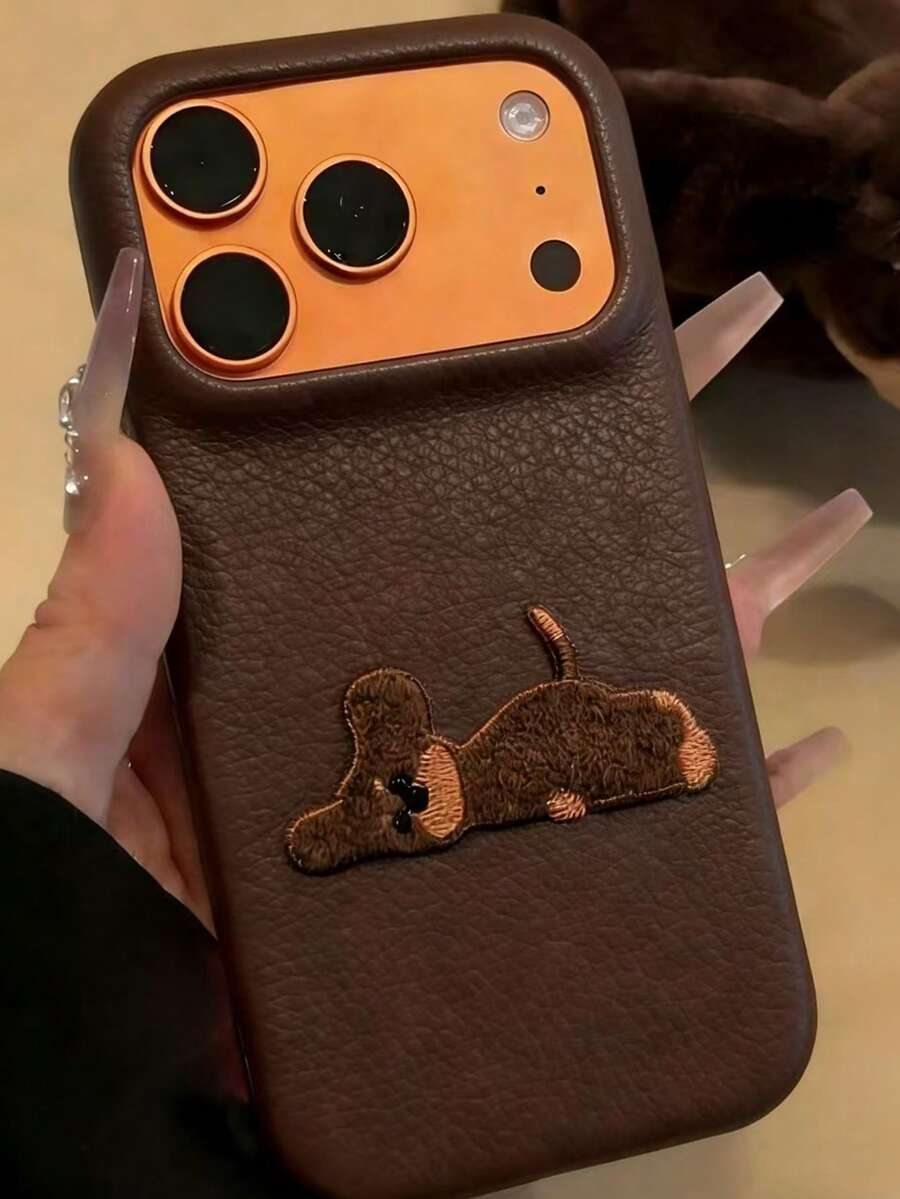 可爱3D腊肠犬柯基犬卧姿纹理手机壳,适用于 17 Pro Max、17 Pro、17 Air、16、15、14、13、12 Pro Max、16 Plus、11,柔软保护壳,适合秋冬季节,圣诞礼物 - 棕色 - 查看 1