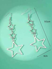 1 par de pendientes de metal con estrella hueca plateada, adecuados para el uso diario de las mujeres - Plateado - Ver 4