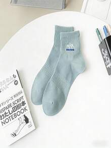 1 Pair Unisex Minimalist Outdoor Sports Ball Pattern Mid-Calf Socks, High Elasticity Breathable Moisture-Wicking, Suitable For Basketball, Sports, Casual Wear - Multicolor - View 6