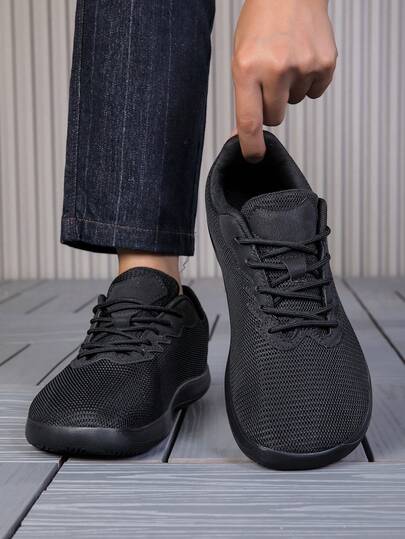 2026 Nuevos zapatos de agua de verano para exteriores, de secado rápido y transpirables, para playa, natación, buceo y esnórquel, multiusos para senderismo, escalada y fitness, con parte superior de malla ligera y elástica, suela con agujeros de drenaje, esenciales para viajes a la playa, diseño a rayas versátil para deportes acuáticos, zapatos de agua de color negro y azul, tallas unisex del 35 al 47