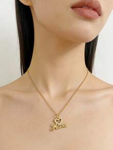 1件18K镀金铜心形吊坠项链，适合日常佩戴，也可作为母亲节或情人节礼物。 - 金色 - 查看 6