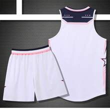 2 piezas Conjunto de jersey de baloncesto personalizado - Nombre del equipo personalizado, número y estampado de logotipo en camiseta de tirantes + pantalones cortos, conjunto deportivo regalo, ropa casual de moda minimalista personalizada y única para hombres, regalo de cumpleaños, vacaciones, escuela y deportes - Blanco - Ver 3