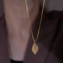 1件不锈钢链条树叶吊坠项链，时尚奢华优雅设计，百搭春夏珠宝礼品 - 樹葉 - 查看 1