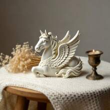 Cute Resin Silicone Mold, Multifunctional Casting Mold For Epoxy Resin, Cement, Plaster - Animal Mold For Soap, Candle Making & Home Decor, For DIY Creators, Ideal For Festive Birthday Gifts - Mold Pegasus - View 5