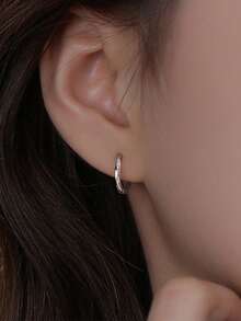 Bông tai hình nhẫn Mobius tối giản bằng bạc Sterling 925 đính đá Cubic Zirconia, dài 1.7cm, thích hợp để đeo khi đi làm. - Nhiều màu - Xem 3