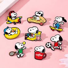 SNOOPY 2026年最流行的徽章即将登场！精致可爱的纹理，清晰的图案，超高的审美价值，别在背包、衣服、帆布包上都不会显得突兀。小巧百搭，不挑剔，随机款式充满惊喜。 - 彩色 - 查看 3