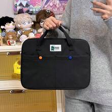 简约纯色笔记本电脑包,轻便易携,男女通用,多口袋设计,配有固定提手和拉链,有两种尺寸可选,可容纳平板电脑、笔记本电脑、文件和手机,是办公、学习、旅行和通勤的理想之选。 - 彩色 - 查看 13