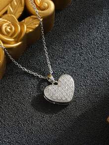 1 chiếc mặt dây chuyền hình trái tim khảm nhỏ, sáng bóng, thiết kế mới thanh lịch, đa năng, phù hợp cho cả nam và nữ, dự tiệc, đeo hàng ngày, làm quà sinh nhật, tặng bạn bè, người yêu, quà tặng ngày lễ tinh tế, quà tặng trang sức mùa cưới. - Nhiều màu - Xem 4