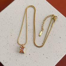 1pc Minimalist Versatile 3D Square Necklace, 18K Gold Plated Stainless Steel Choker, Suitable For Women's Daily Wear And Parties - Square  Necklace - View 3