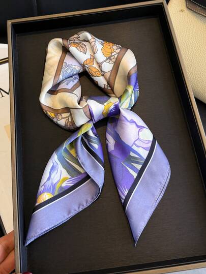 1pc Women's Elegant Vintage Printed Thin Style Satin Square Faux Silk Scarf,Boho Vintage Casual Women's Neck Scarf,Shawl,Light And Thin Comfortable Women's Bandana,For Daily Wear And Outing In Spring And Summer