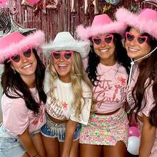 四件套女士套装：纯粉色羽毛西部牛仔帽、心形时尚眼镜和头巾——生日派对和女生独自聚会的必备单品 - 彩色 - 查看 3
