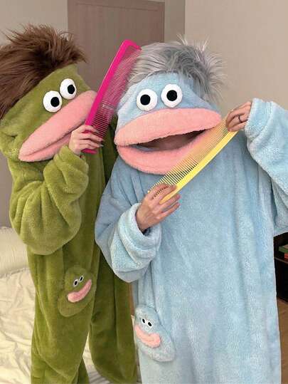 1件优质珊瑚绒趣味T恤，适合角色扮演和休闲娱乐，男女通用