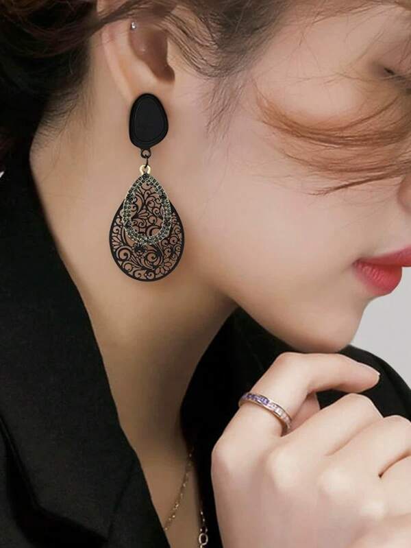 一对夸张黑色花卉与电脑元素设计耳环，复古优雅水滴形耳环，女士日常奢华佩戴