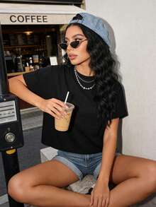 1pcs Crop Top, Women Summer Tops Shirts, White Black Cute Tops, 100% Pure Cotton Oversized Slim Fit Blusas Bonitas De Mujer, Y2k Vacation Going Out Club Outfits For Women, Breathable Stylish Versatile Comfortable Easy To Match, Fashionable Summer Tshirts For Women, Chic Y2k Inspired Designs, Lightweight Fabric Perfect For Summer Vacation Occasions - 黑色 - 查看 1