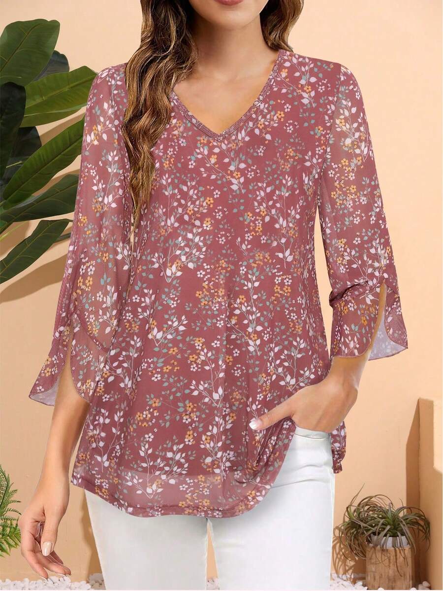 CheersLife Blusa formal y casual de mujer con mangas acampanadas de 3/4 con volantes, superposición de malla con cuello en V doble para vacaciones de primavera - Color caoba - Ver 1