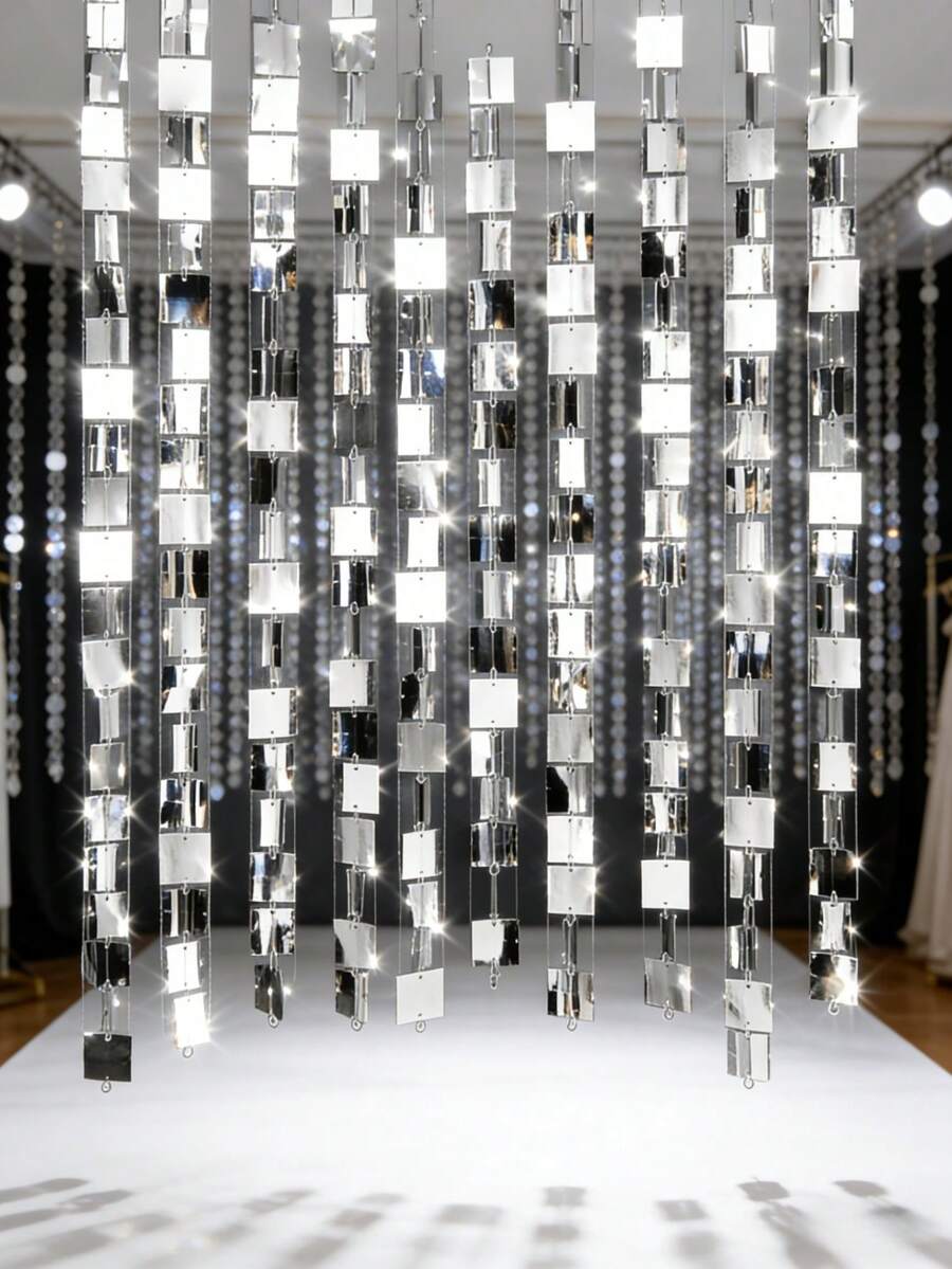 2/4条100厘米银色方形流苏链闪亮PVC亮片装饰，婚礼走道背景装饰，梦幻闪亮婚礼点缀，亮片悬挂装饰，婚礼拱门背景装饰 - 銀色 - 查看 1