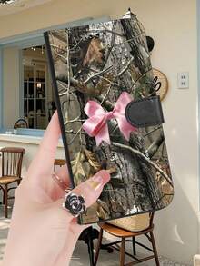 Wallet Phone Case,Folio Case Camouflage Pink Bow Flip Cover, Compatible With IPhone 17/16/15/14/13/12 Series (Pro Max/Plus), Handcrafted With Kickstand And Card Slots, Tailored For The Fashion-Forward Individual. - 黑色 - 查看 2