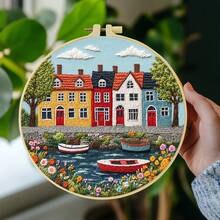 Bộ kit thêu, kích thước 15 * 15cm/5.9 * 5.9in-20 * 20cm/7.9 * 7.9in, chủ đề Ngôi nhà ven sông xinh đẹp, kèm khung thêu và bộ dụng cụ tự thêu, phù hợp cho người lớn và người mới bắt đầu, bao gồm sách hướng dẫn sử dụng, vải in sẵn, khung thêu, kim và chỉ, v.v. Có thể dùng làm vật trang trí nhà cửa và quà tặng cho gia đình và bạn bè. - A - Xem 10