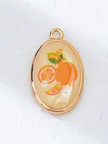 Pingente folheado a ouro com tema de frutas marinhas, ideal para confecção de bijuterias, decoração de colares e pulseiras, acessórios de verão. Inclui conchas, cerejas, peixes, caranguejos, limões e laços. - Multicolorido - Ver 15