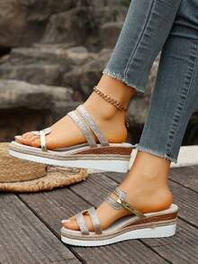 Nuevas sandalias de cuña con tiras delgadas para mujeres, sandalias de moda con decoración metálica de una sola tira, plataforma de cuerda trenzada con suela gruesa, suela ligera antideslizante y duradera, estilo de vacaciones con punta abierta, cómodas y transpirables sin rozaduras - Dorado - Ver 7