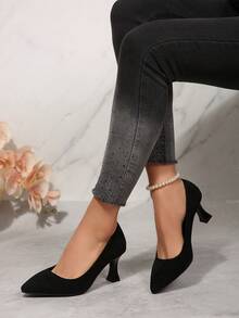 1双黑色仿麂皮绒面料亮面办公高跟鞋，适合日常通勤、派对等场合，优雅时尚。 - 黑色 - 查看 1