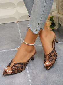 1 đôi sandal đế thấp hở mũi họa tiết da báo, quai cài, kiểu dáng gợi cảm và thanh lịch, màu đen, sandal đế thấp đa năng cho mùa xuân/hè. - Họa tiết da báo - Xem 2