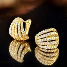 Elegant Bridal Five-Claw Zirconia Round Earrings, Fashionable Accessory For Daily Wear - Gold - View 4