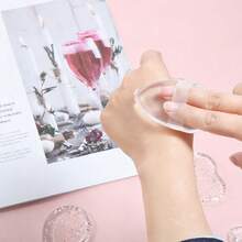 1 cái bông mút thoa sữa dưỡng thể trong suốt, dùng để thoa kem tẩy trang nhanh, kem chống nắng, vật dụng thiết yếu cho người hay lười biếng, bông mút trang điểm silicon mềm hình giọt nước/quả bầu, bông trang điểm đa năng. - Trong sáng - Xem 6