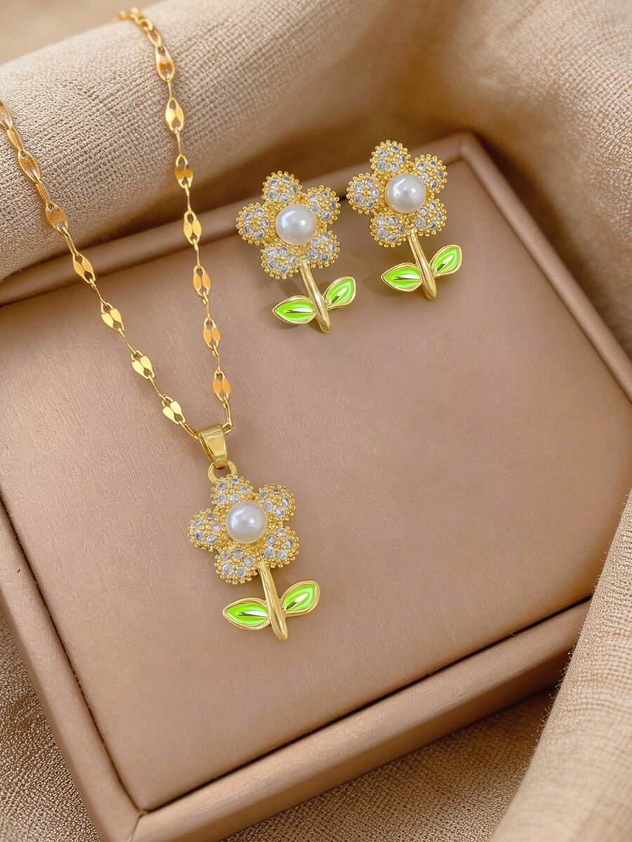 1pc Cute Titanium Steel Necklace Paired With A 18K Gold-Plated Copper Flower Pendant Stud Earring Inlaid With Cubic Zirconia Is A Suitable Gift For Family And Friends.