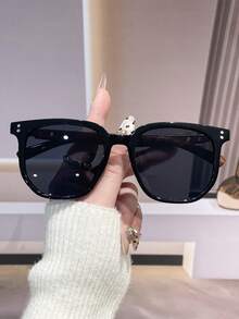 1pc Y2K Retro Driving, Travel, Beach Fashion Glasses For Men & Women, Summer Fashion - Black - View 3