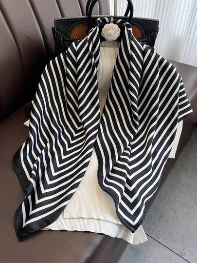 1条90厘米休闲印花沙滩围巾披肩领巾头巾头带手提包配饰，适合度假旅行