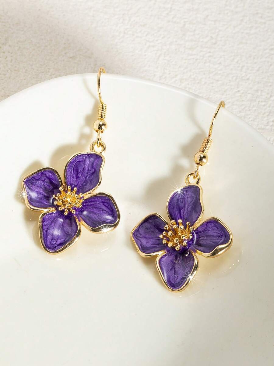 1 Đôi bông tai thời trang, thanh lịch, sang trọng, ngọt ngào, tối giản, đa năng, làm bằng men hình hoa bốn cánh, cỏ ba lá năm cánh, hoa cúc sáu cánh, có các màu hồng, trắng, đỏ tươi, cam, tím, đỏ, xanh lá cây, thích hợp để đeo hàng ngày vào mùa xuân/hè và đi nghỉ mát. - Màu tím - Xem 1