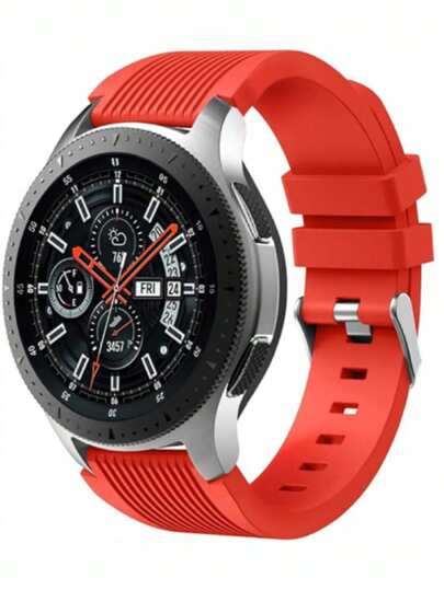 这款腕带兼容三星 Galaxy Watch 3 45mm/Galaxy Watch 46mm/华为 GT 2 46mm。这款 22mm 柔软硅胶运动腕带兼容三星 Gear S3 Frontier 男士款。