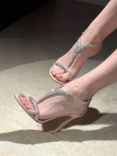 2026春季新款露趾银白色水钻高跟鞋，女士优雅搭扣细高跟凉鞋